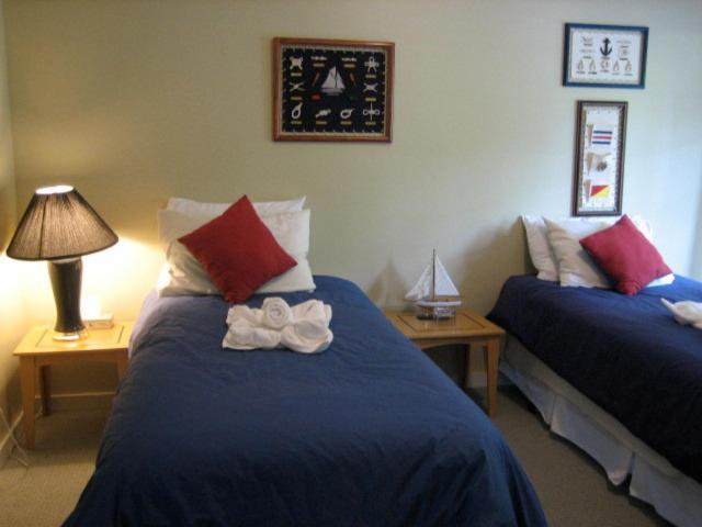 The Lodge At Weir'S Beach Metchosin Cameră foto